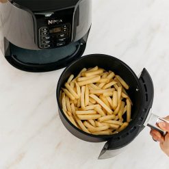 Ninja Air Fryer 3  8L 1550w Ceramic Non Stick - Image 3