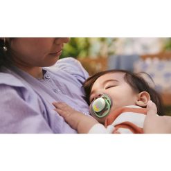 Philips Avent SCF376/29 2 Ultra Air Night Soothers 6-18m - Girl - Image 4